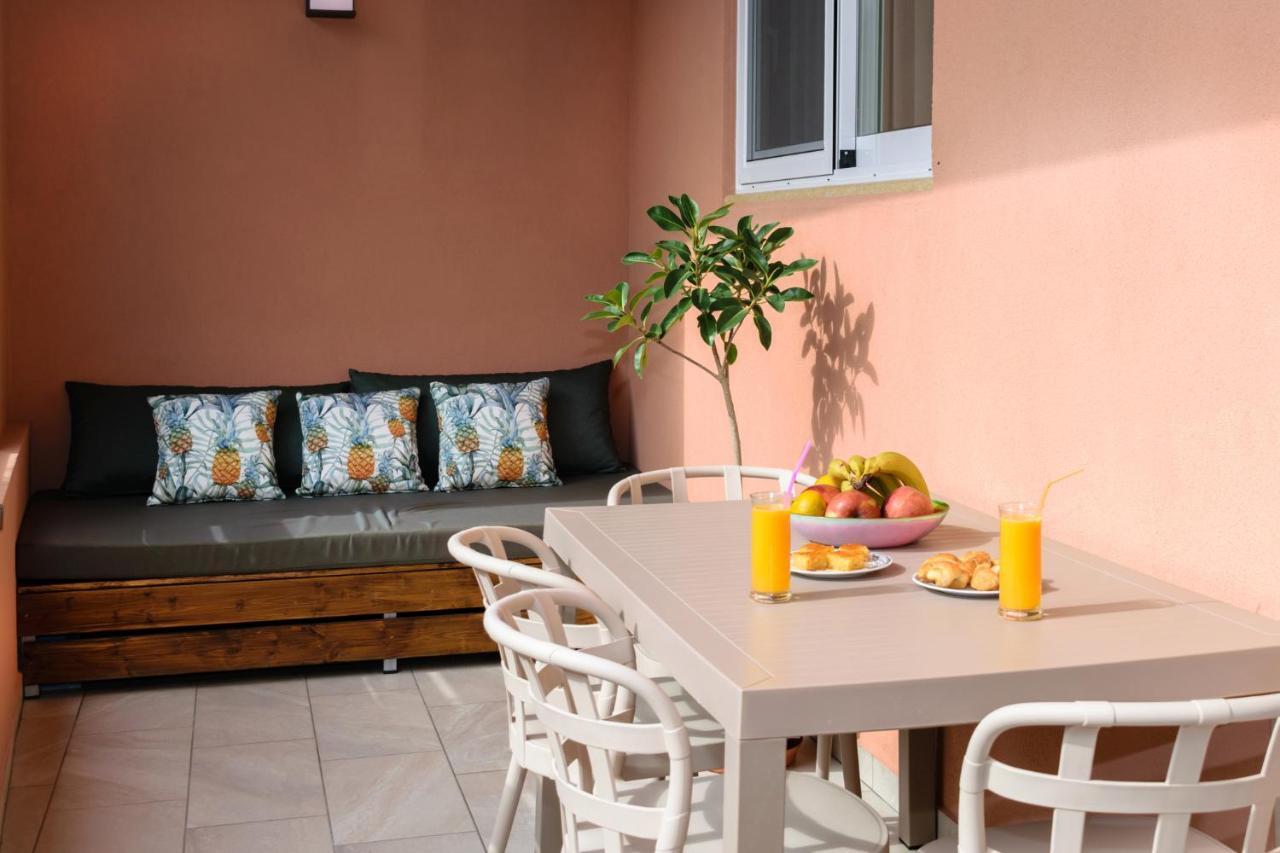 Iliana Apartments Falászarna Kültér fotó